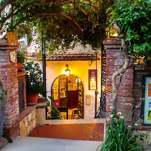 Condor Hotel